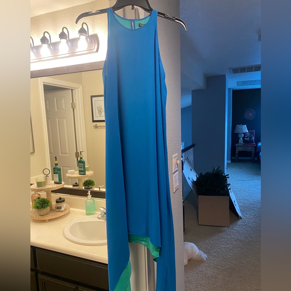 Blue dress